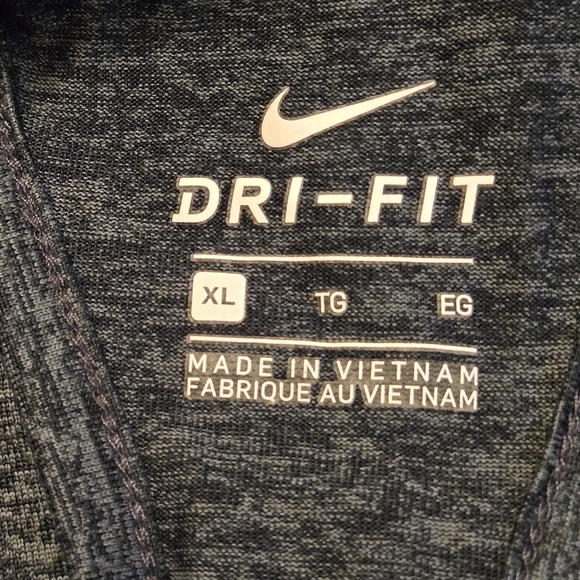 Nike Dri Fit racerback tank top. Misses size XL gray black netting NWOT - Picture 6 of 7